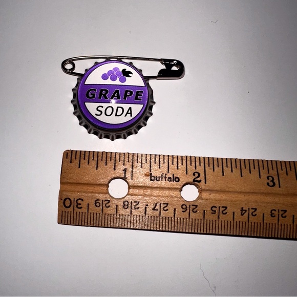 *Free with Purchase* Disney/Pixar Grape Soda Pin - Picture 2 of 3